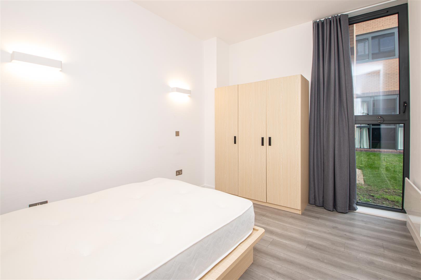 2 Foxhunter Drive, Linford Wood, Milton Keynes